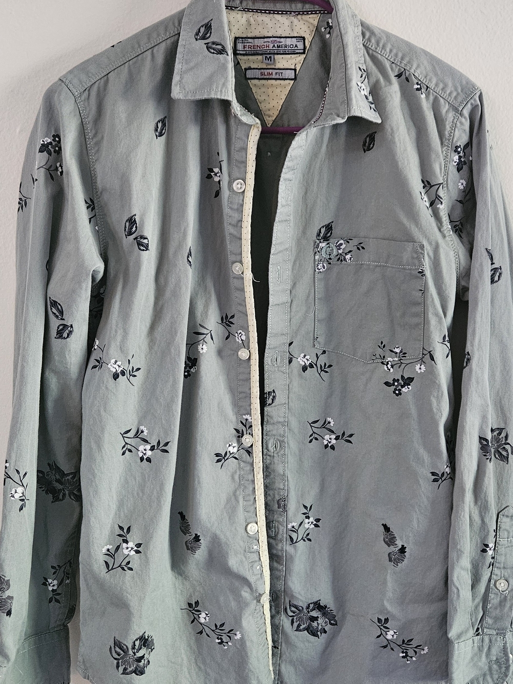 French Connection Men's Floral Button-Up Shirt. Fall, Cottage, Natural Material
